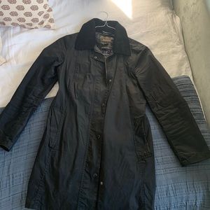 Barbour midi trench